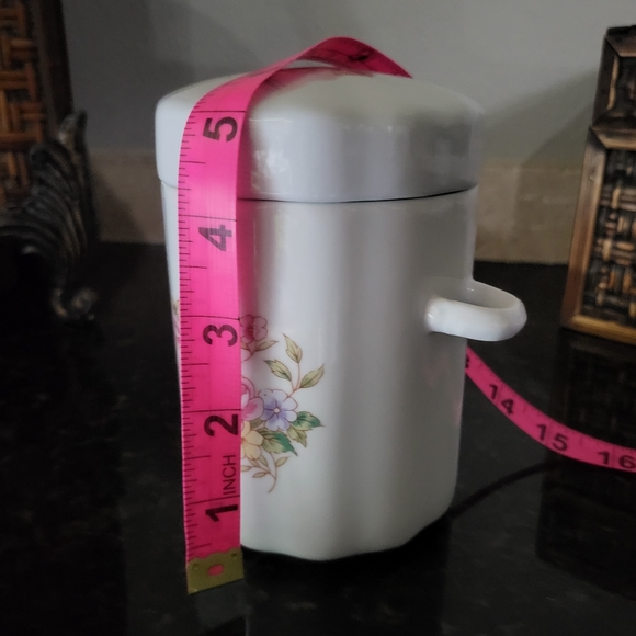 Vintage FTDA Bouquet of Hearts Porcelain Tea Canister with Spoon, Kitchen Decor - Picture 7 of 8